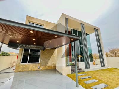 1 Kanal Ultra-Luxury Corner House for Sale in DHA 2 One-of-a-Kind Architectural Masterpiece with Lift & Pool!