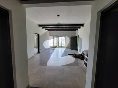 1 KANAL HOUSE FOR SALE IN HH BLOCK DHA 4