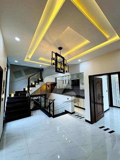 5 MARLA LIKE BRAND NEW FULL HOUSE FOR RENT IN BB BLOCK BAHRIA TOWN LAHORE