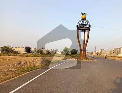 Unoccupied Prime Location Residential Plot Of 10 Marla Is Available For sale In Central Park Housing Scheme Unoccupied Prime Location Residential Plot Of 10 Marla Is Available For sale In Central Park Housing Scheme