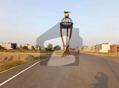 Centrally Located Prime Location Residential Plot In Central Park - Block A Is Available For sale Centrally Located Prime Location Residential Plot In Central Park - Block A Is Available For sale