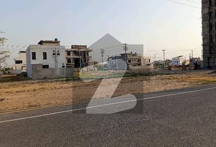 Reasonably-Priced Prime Location 8 Marla Commercial Plot In Central Park - Block A1, Lahore Is Available As Of Now