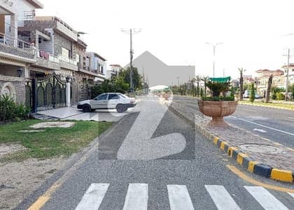 Affordable Prime Location Commercial Plot For sale In Central Park - Block C All facilities available here. . . Affordable Prime Location Commercial Plot For sale In Central Park - Block C All facilities available here. . .