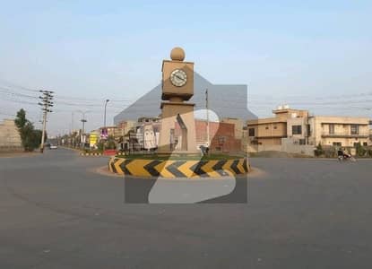 Prime Location Commercial Plot Sized 2 Marla Available In Central Park - Block A1