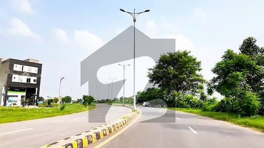 G BLOCK NEAR TO THIS GOOD LOCATION PLOT FOR SALE