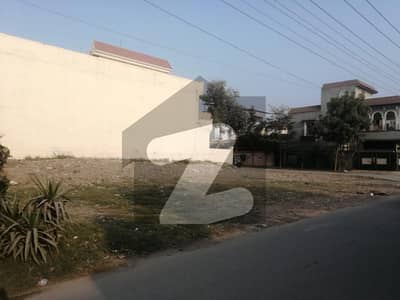 1 Kanal Corner Plot For Sale In Marghzar Society Lahore | Near Sabzazar | 10 Marla Division Option | Prime Location