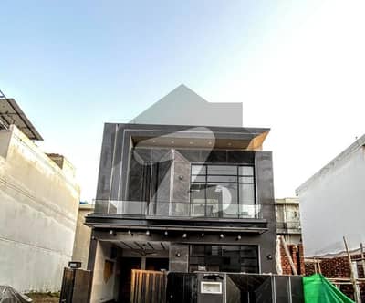 5 Marla Brand New Luxury House for Sale in Etihad Town Phase 1, d Block | Demand 4 Crore