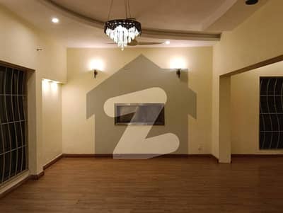 1 Kanal Super Out House Prime Hot For Sale dha Phase4
