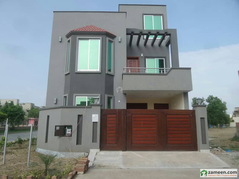 Upper Portion For Rent