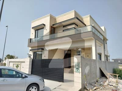 SYED BROTHERS PROUDLY OFFERS: 10-Marla Elegant And Fully Maintained Bungalow Is Available In The Best Block Of DHA Lahore. SYED BROTHERS PROUDLY OFFERS: 10-Marla Elegant And Fully Maintained Bungalow Is Available In The Best Block Of DHA Lahore.
