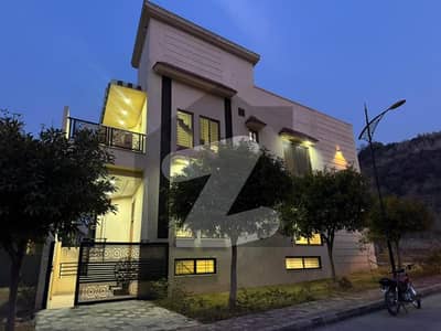 CORNER HOUSE WITH EXTRALAND MARKET BEST RATE DEAL CORNER HOUSE WITH EXTRALAND MARKET BEST RATE DEAL