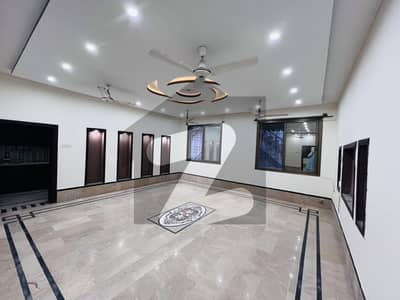 1 kanal fresh upper portion For Rent