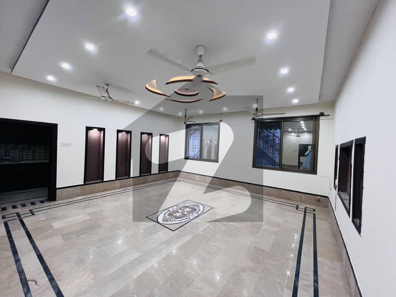 1 kanal fresh upper portion For Rent 1 kanal fresh upper portion For Rent