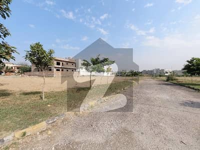 V Block Semi Develop 10 Marla Plot Available For Sale