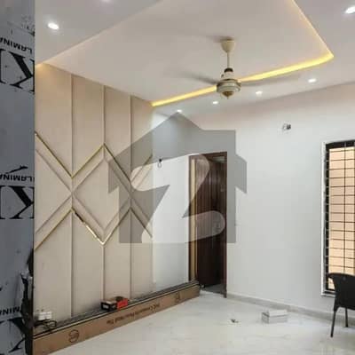 10 Marla House For Sale In Paragon City Lahore
