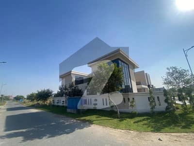 Office Of 22 Marla Is Available In Contemporary Neighborhood Of Gulberg Office Of 22 Marla Is Available In Contemporary Neighborhood Of Gulberg