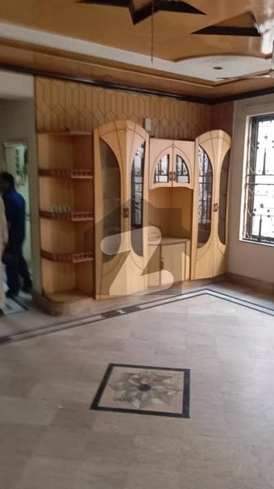 15 Marla Full House available for Rent in Valancia town for Silent Office and Family