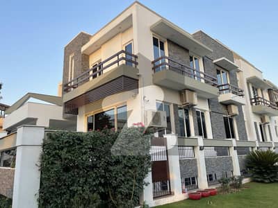 F-11 Beautiful Stylish Upper Portion 3 Bedroom For Rent