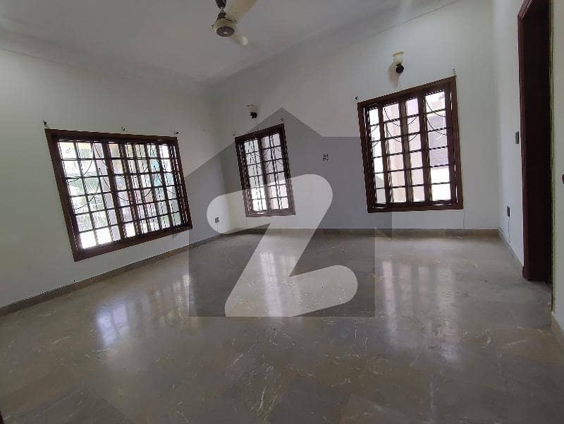UPPER PORTION FOR RENT UPPER PORTION FOR RENT