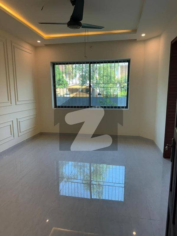 3 Bed Neat and Clean Portion WIth Separate Gate & Servant Quarter 3 Bed Neat and Clean Portion WIth Separate Gate & Servant Quarter