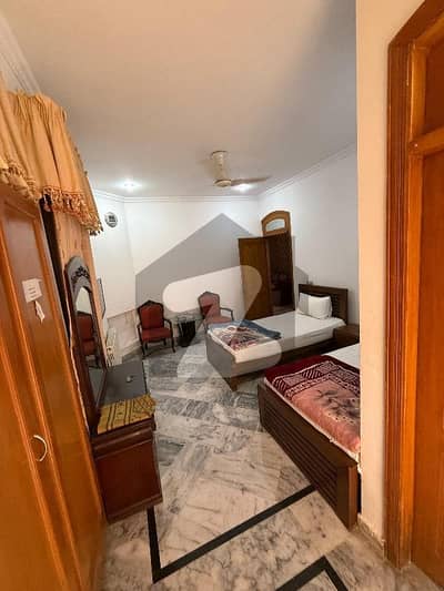 G-8/1 FULLY FURNISHED UPER PORTION FOR RENT FAMILY ONLY