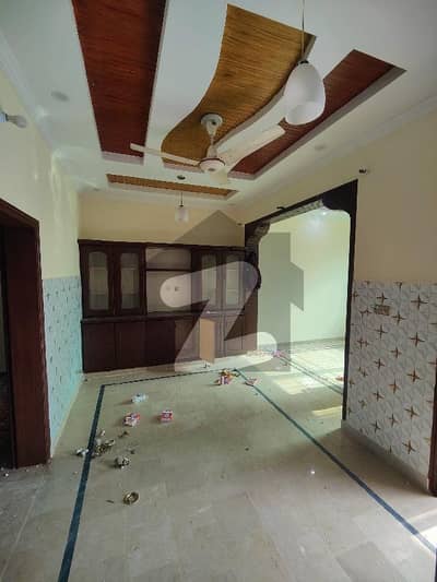 G9/3 30/50 Full House Available For Rent Almost New with servant