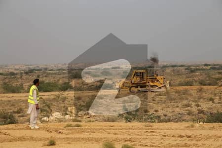 نوری آباد کراچی میں 17 مرلہ کمرشل پلاٹ 5.65 کروڑ میں برائے فروخت۔