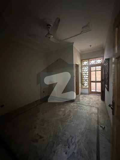 7 Marla Basment+Ground Floor for Rent in i-14 Ideal Location | Demand: 75000