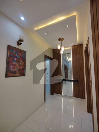 One Knal Brand New Full Luxury House For Rent
