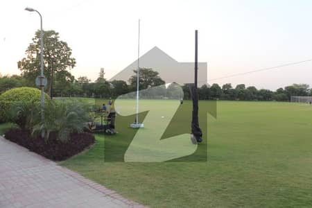 1 Kanal Plot for Sale in E1 Block IEP Engineers Town Lahore | Prime Location | Demand 1.75 Crore