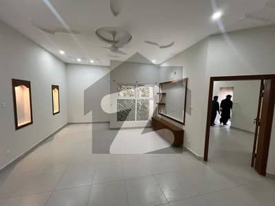 Bahria Enclave Sector C 2 10 Marla Ground Portion Available For Rent