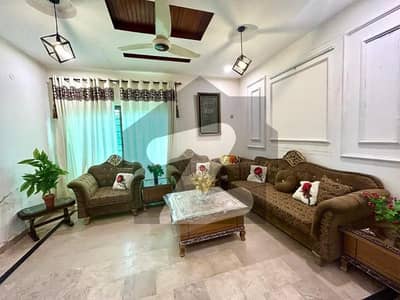 8 MARLA USED DOUBLE UNIT BOULEVARD HOUSE FOR SALE OVERSEAS BLOCK 8 MARLA USED DOUBLE UNIT BOULEVARD HOUSE FOR SALE OVERSEAS BLOCK