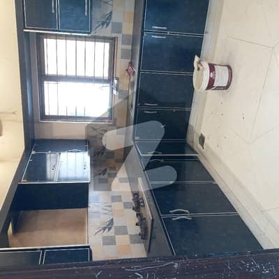 بیکن ہاؤس سوسائٹی لاہور میں 3 کمروں کا 10 مرلہ بالائی پورشن 60.0 ہزار میں کرایہ پر دستیاب ہے۔