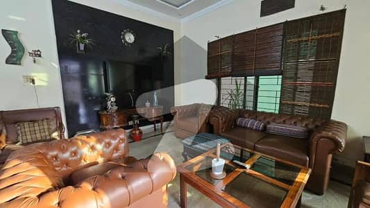 10 Marla very HOT LOCATION Marble Floor Lower Portion IS AVAILABLE FOR RENT IN Wapda TOWN PHASE 1 Starting Block.