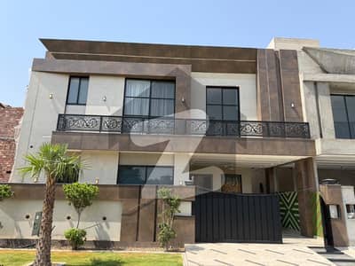10.25 MARLA ELEGANT AND FULLY MAINTAINED SUPER HOT LOCATED BUNGALOW IS AVAILABLE IN BANKERS AVENUE BLOCK H, LAHORE. 10.25 MARLA ELEGANT AND FULLY MAINTAINED SUPER HOT LOCATED BUNGALOW IS AVAILABLE IN BANKERS AVENUE BLOCK H, LAHORE.