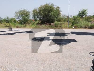 10 Marla plot for sale E12-3