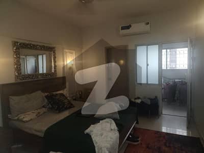 2 BEDROOMS Flat For Rent