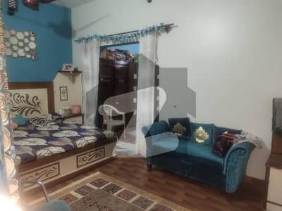 فیڈرل بی ایریا ۔ بلاک 15 فیڈرل بی ایریا,کراچی میں 6 کمروں کا 3 مرلہ مکان 1.85 کروڑ میں برائے فروخت۔