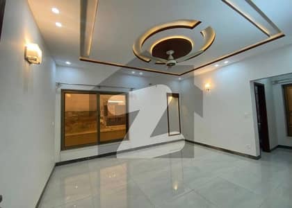 950 Square Feet Flat For Grabs In Top City 1