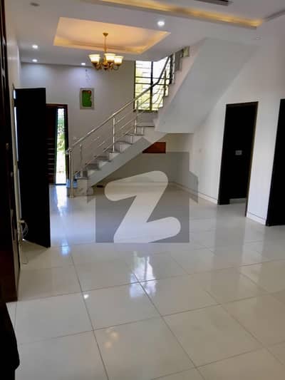 10 Marla Basement For Rent In Formanites Housing Scheme