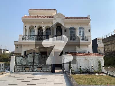 Beautifull Brand New Top Location Designer House For Sale In Sector D-12/3