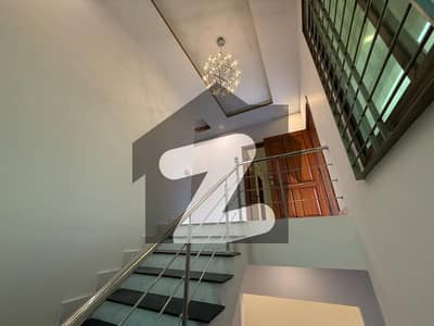 Gorgeous Prime Location 272 Square Yards House For sale Available In Bahria Town - Precinct 6