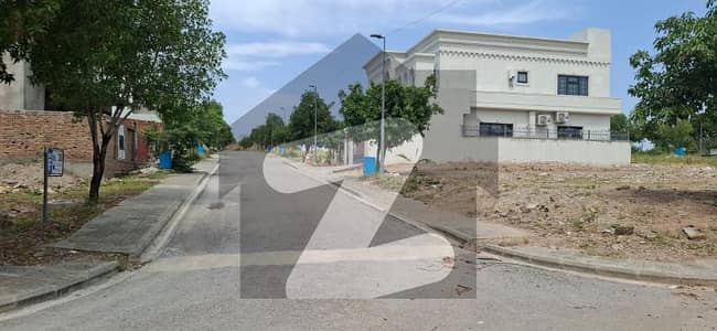 ڈی ایچ اے فیز 5 - سیکٹر ایف ڈی ایچ اے ڈیفینس فیز 5,ڈی ایچ اے ڈیفینس,اسلام آباد میں 10 مرلہ رہائشی پلاٹ 2.5 کروڑ میں برائے فروخت۔