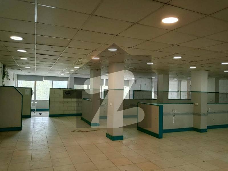 BLUE AREA OFFICE SPACE AVAILABLE BLUE AREA OFFICE SPACE AVAILABLE