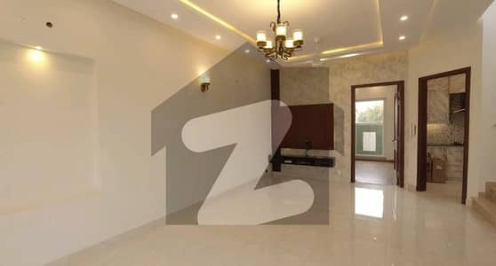 House Spread Over 5 Marla In DHA 9 Town - Block A Available