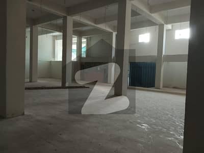 Unoccupied Warehouse Of 14000 Square Feet Is Available For rent In Korangi