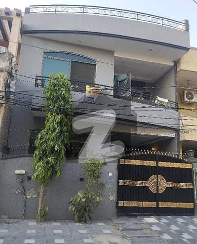 1 KANAL CORNER HOUSE HOT &TOP LOCTION FOR SALE IN JOHAR TOWN