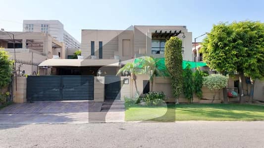 Book A 1 Kanal House In DHA Phase 4 - Block DD