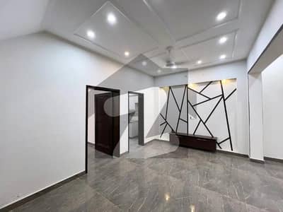 BRAND NEW HOUSE FOR RENT AVAILABLE