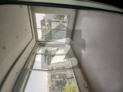 4 MARLA OFFICE WITH ELEVATOR INSTALLED FOR RENT IN DHA